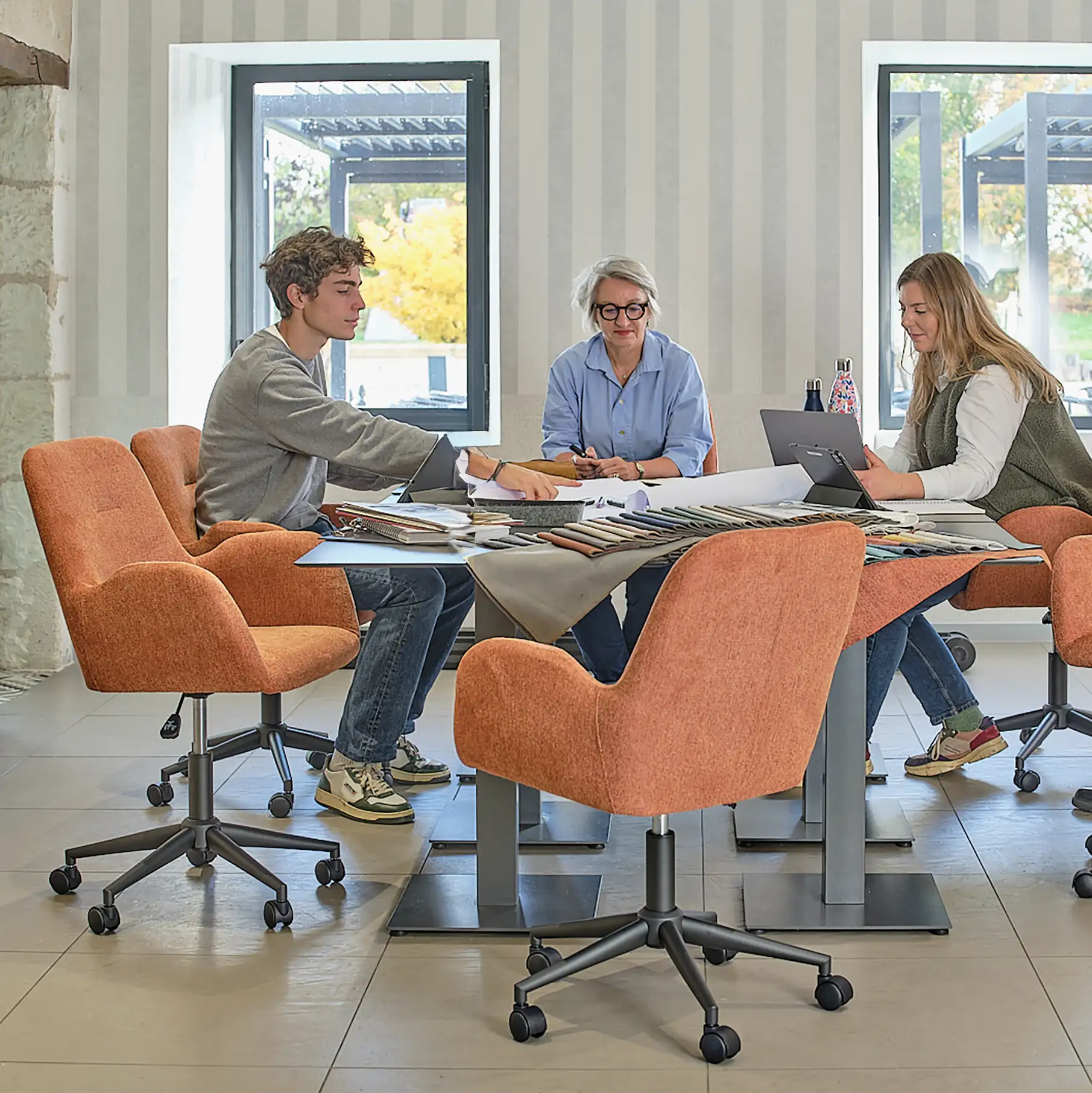 Photo de la collection SHINEO pied pyramide